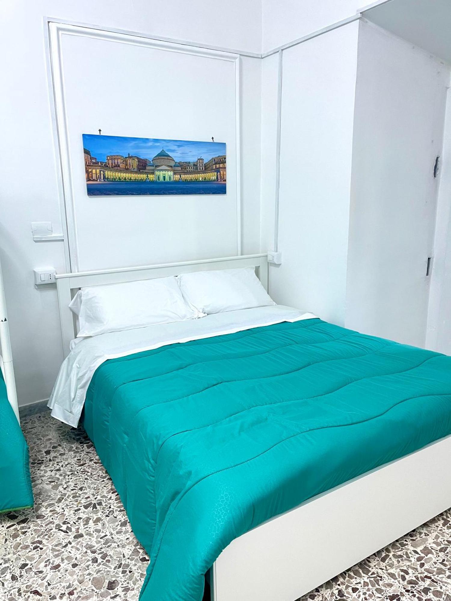 House Piazza Garibaldi By Loveinthetravel Наполи Екстериор снимка